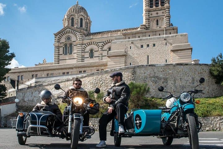 Marseille: 2-Stunden Beiwagen-Stadtrundfahrt — Foto 5