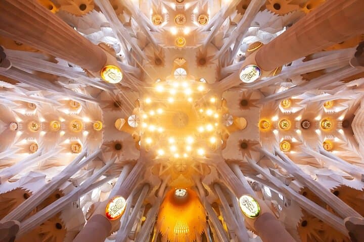 Geführte Tour durch die Sagrada Familia mit Skip-the-Line-Ticket — Foto 4