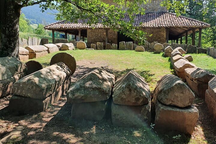 Tour Privato alla Scoperta di Villaggi, Foreste e Valli in Biscaglia — foto 2