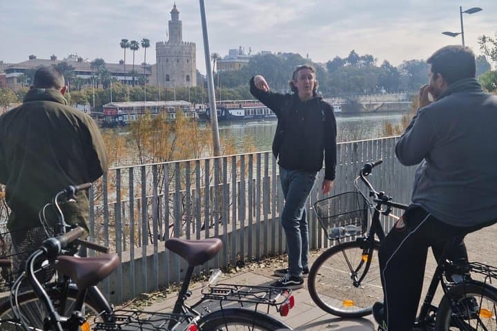 Fahrradverleih in Sevilla — Foto 2