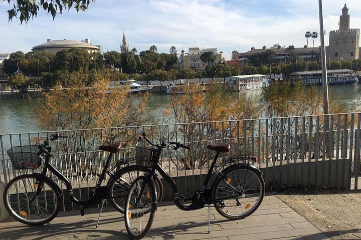 Fahrradverleih in Sevilla — Foto 5