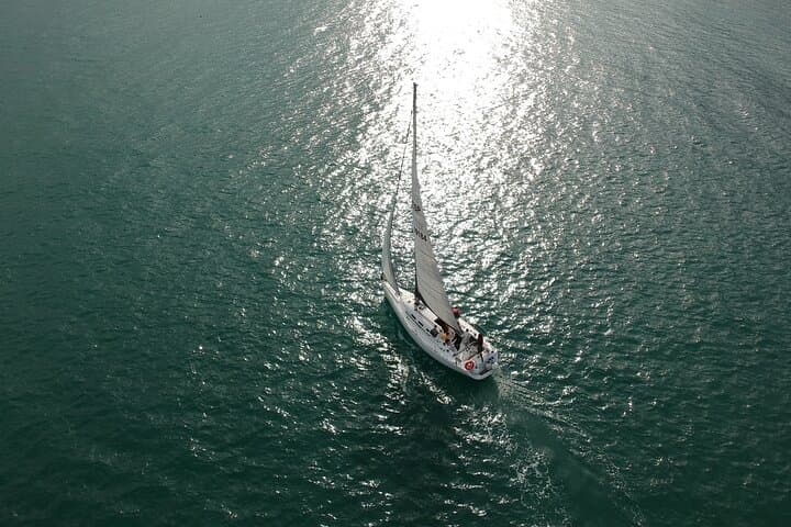Private Segeltour am La Concha Strand, San Sebastián — Foto 4