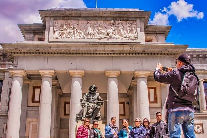 Visite privée à pied du Palais Royal et du Musée du Prado à Madrid