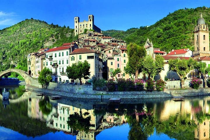 Italienischer Markt und Dolceacqua Ganztagestour ab Nizza in kleiner Gruppe — Foto 4