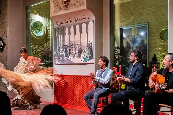 Flamenco Show at Casa de la Memoria Admission Ticket — photo 3