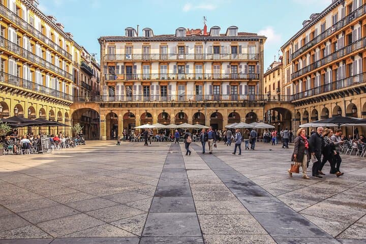 San Sebastian Quest: La Dea Basca della Città Vecchia — foto 2