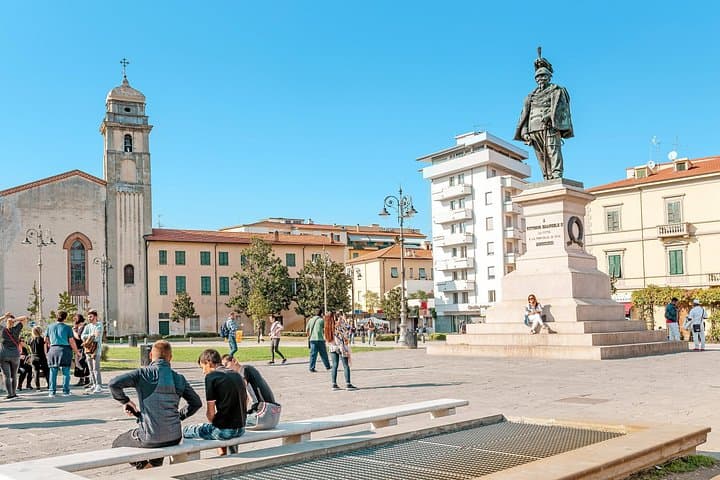 Pisa: La Ricerca Romantica - Risolvi la Maledizione di Rosa