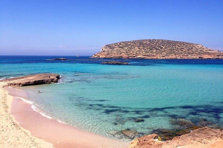 Tour in Barca al Tramonto con Snorkeling e Visita alle Grotte di Ibiza