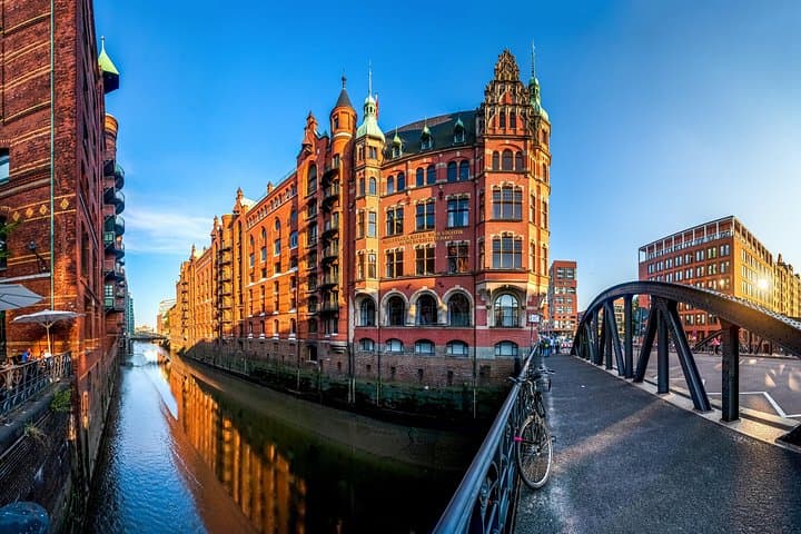 Hamburg: Private Stadtführung durch die Altstadt & Speicherstadt — Foto 5