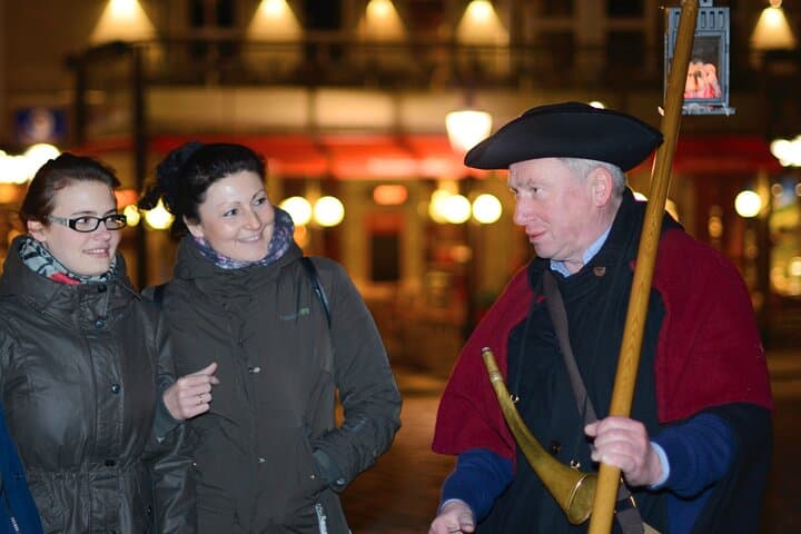 Evening Heidelberg tour with historical night watchman — photo 4