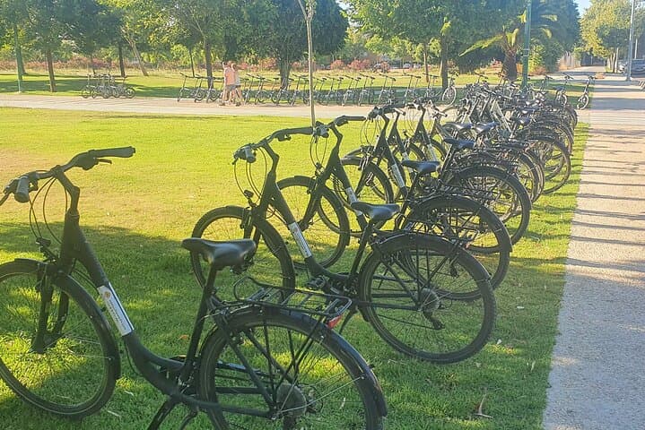Geführte E-Bike-Tour durch Sevilla — Foto 2
