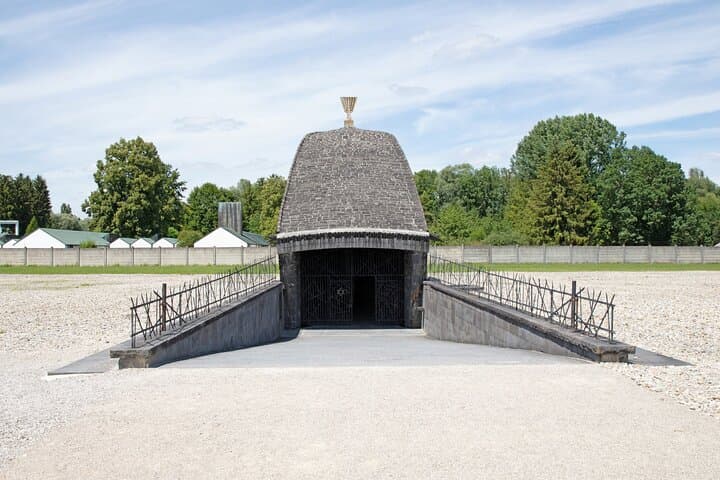 Visite privée de Munich au camp de concentration de Dachau en voiture — photo 3