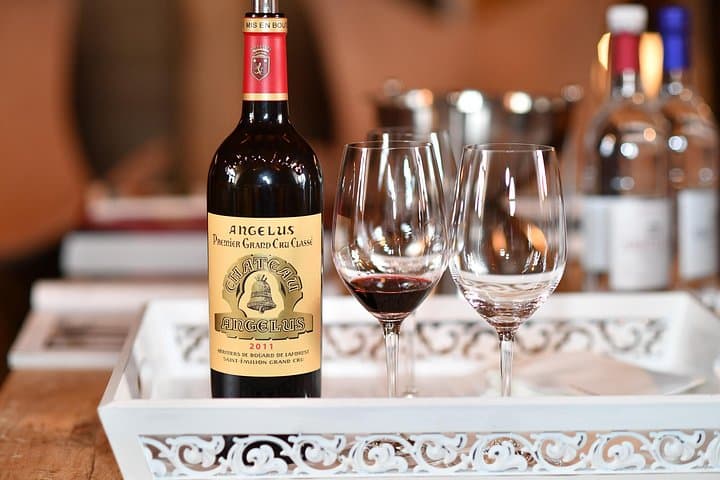 Private Tour von Saint-Emilion: Unterirdische Monumente und Weinprobe — Foto 5