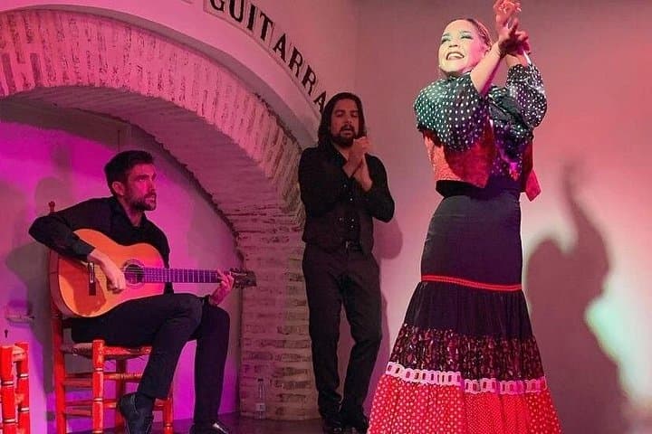 Casa de la Guitarra Flamenco Show in Seville — photo 3
