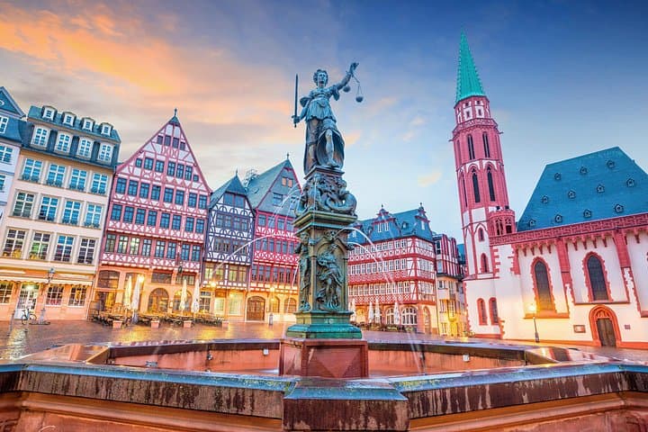 Traditionelle deutsche Küche und private Tour durch die Altstadt Frankfurt — Foto 3