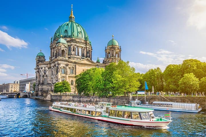Höhepunkte von Berlin - Private Tour mit Auto-Transport — Foto 4