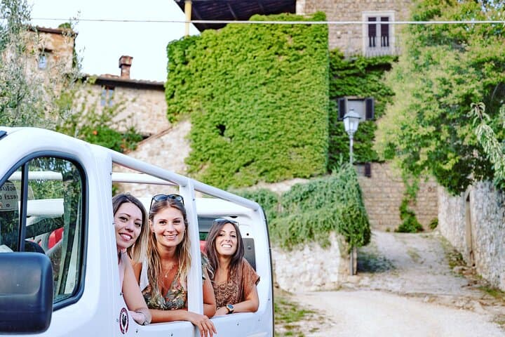 Safari in Chianti con Minivan Scoperto e Degustazione di Vini — foto 2