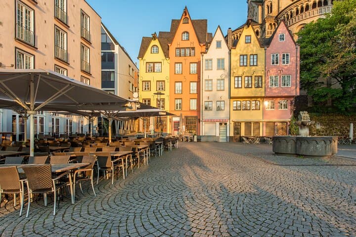 Private geführte Tour durch den Kölner Melatenfriedhof und die Altstadt — Foto 3