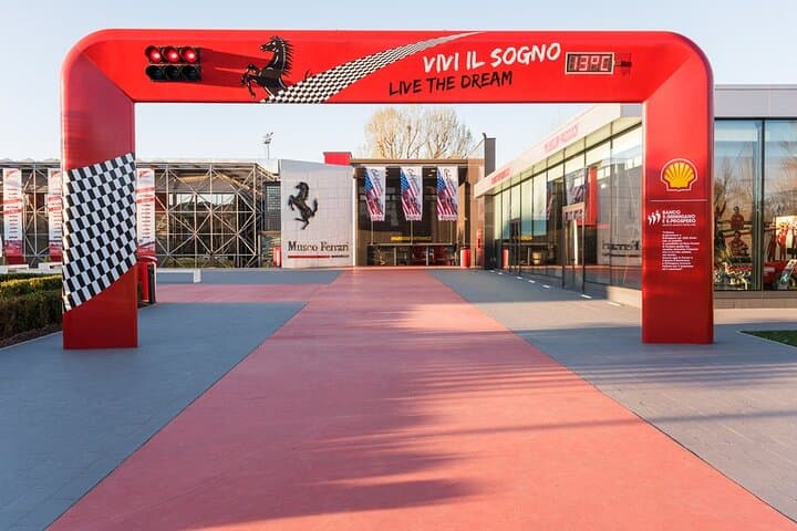 Tour Privato nel Museo Storico dell'Aceto e della Ferrari — foto 3
