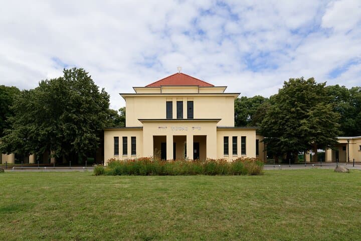 Köln: Private Führung durch das EL-DE Haus und die Altstadt — Foto 4