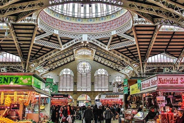 Tour a pie por Valencia con experiencia de bebida tradicional