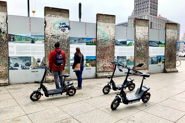 Berlin E-Scooter Abenteuer Tour