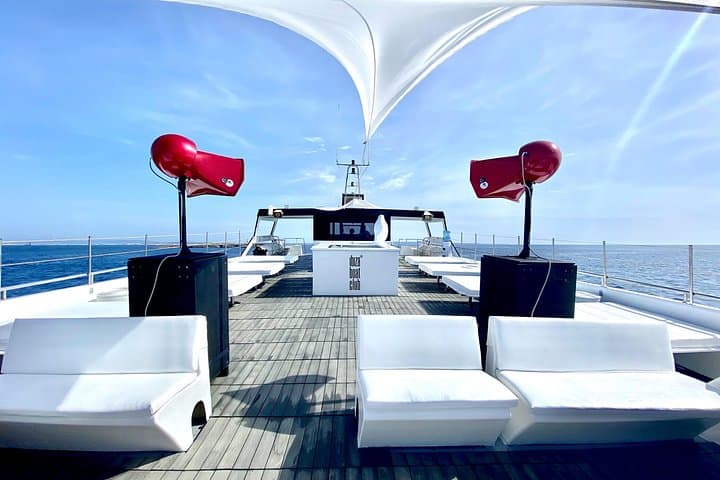 Pass di mezza giornata al Ibiza Boat Club: Festa in barca con brunch illimitato — foto 4