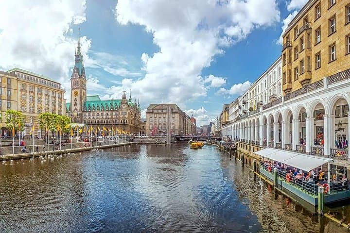 Trasferimento Privato: Hamburg o Aeroporto HAM al Porto Crociere di Kiel — foto 4