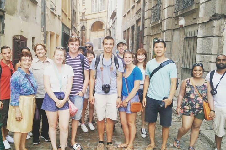 Visite Guidée Culturelle et Historique de Vieux Lyon — photo 4