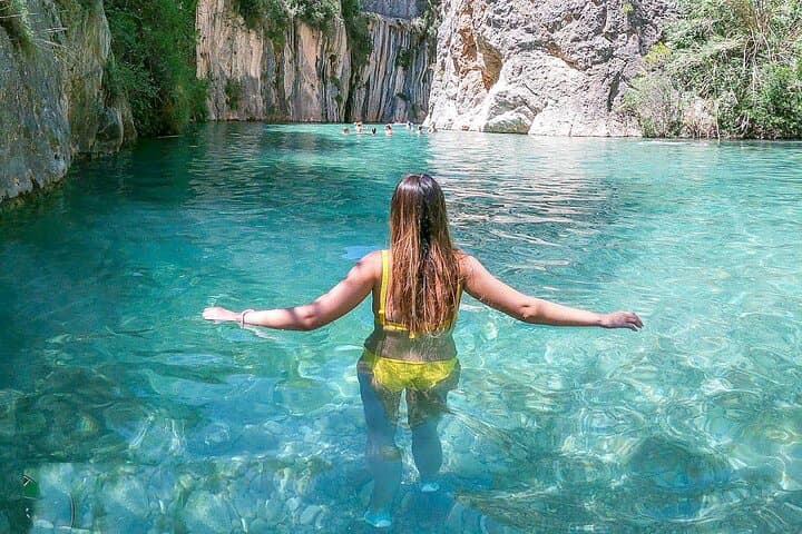 Montanejos Thermal Spring &amp; Girlfriend Waterfall from Valencia — photo 1