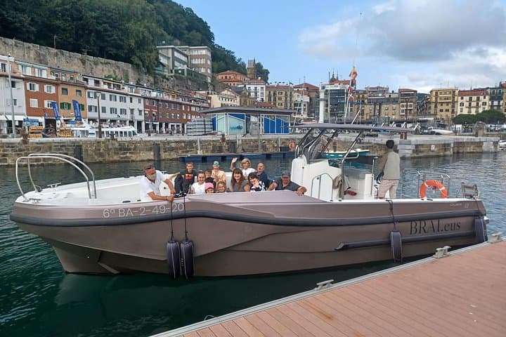 Tour in barca della baia con tramonto e Cava a San Sebastian — foto 2