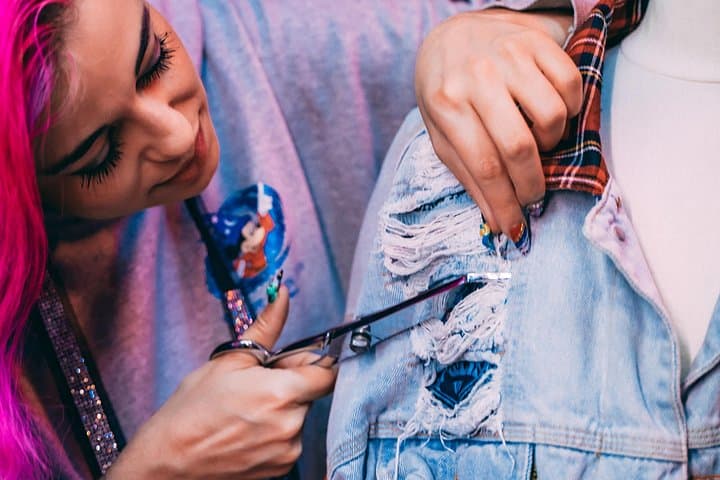 Personaliza una chaqueta de denim única en París — foto 2