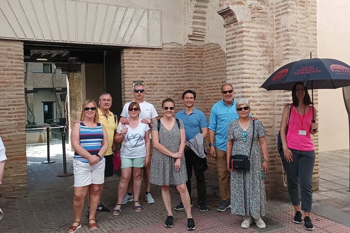 Visite à pied de l'Albaicín et du Sacromonte avec spectacle de flamenco
