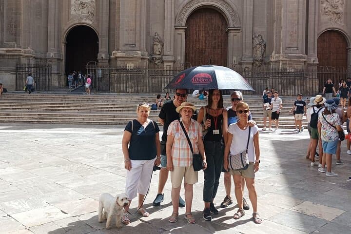 Tour a pie por el Albaicín y Sacromonte y espectáculo de flamenco — foto 4