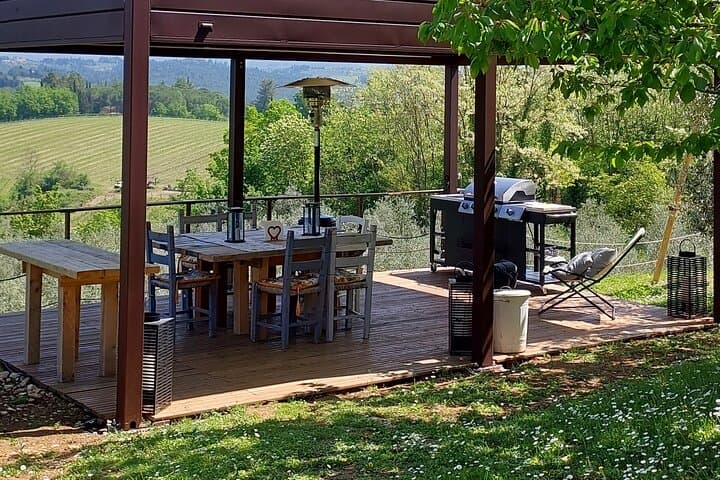 Kochkurs auf einem Familienbauernhof in Chianti mit Mittagessen
