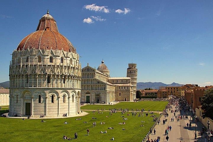 Trasferimento Privato: Aeroporto di Pisa PSA a Pisa in Van di Lusso — foto 5