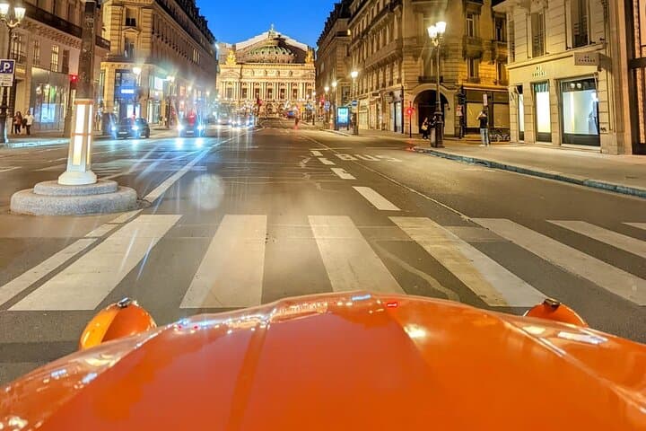 2-Stunden Paris bei Nacht 2CV Tour — Foto 5