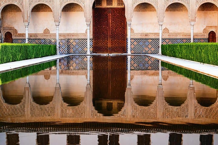 Tour Privato di Granada con Biglietti VIP per l'Alhambra inclusi — foto 3