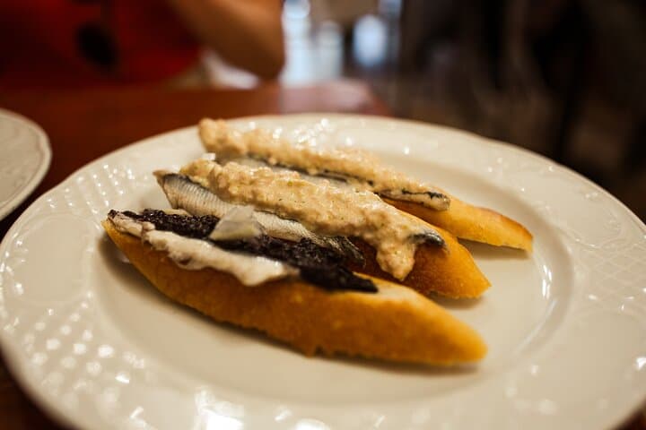Basque Küche, Pintxos und Weintour in San Sebastián — Foto 4