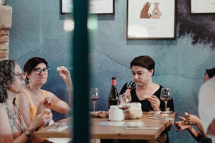 Visite des bars à vin de Toulouse avec un expert local — photo 5