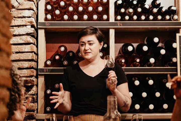 Tour de Vinos en Toulouse con un Experto Local
