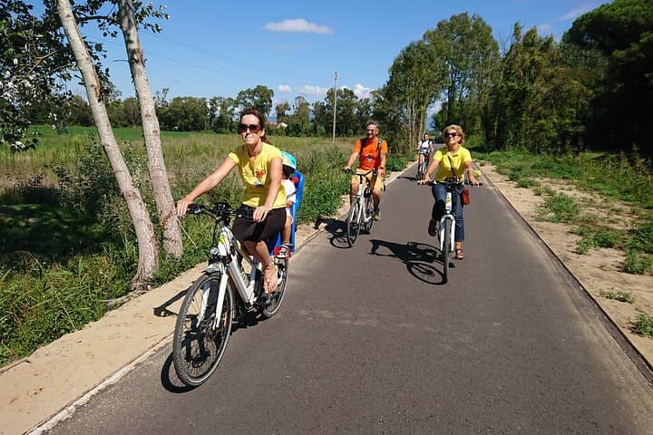 Pisa: Tour in Bicicletta Autoguidato verso il Mare e Parco Avventura — foto 4