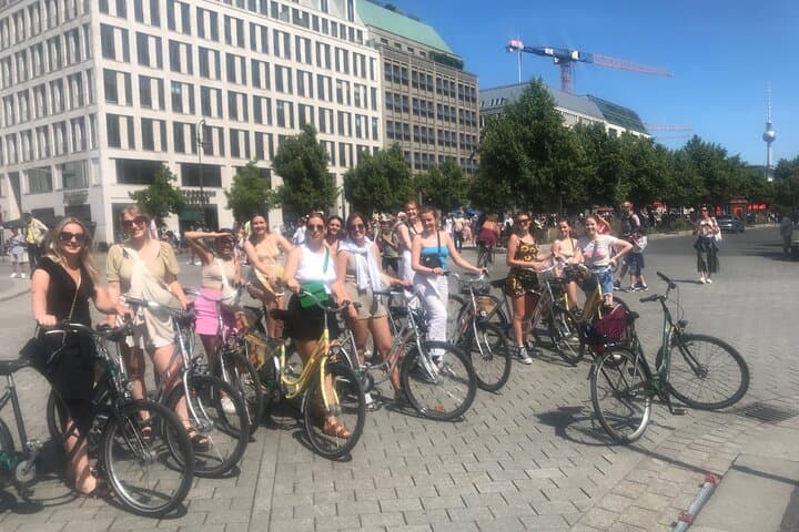 Visite guidée à vélo en petit groupe à Berlin — photo 2