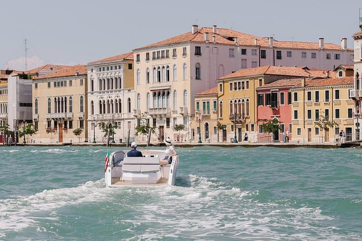 Venecia: Explora Venecia en Barco Eléctrico — foto 3