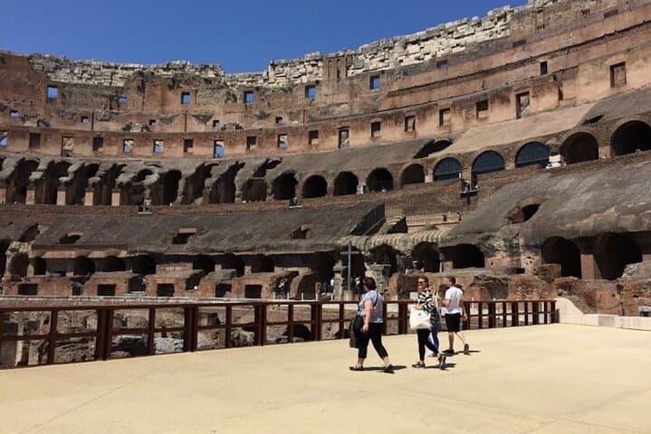 Colisée & Rome Antique avec Option Accès au Sol de l'Arène I Max 6 Personnes — photo 5