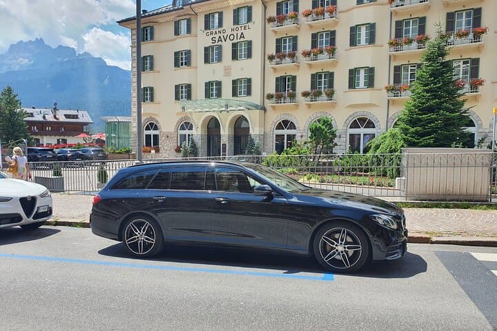 Malpensa Flughafen Mailand (MXP) nach Como - Privater Transfer bei Ankunft — Foto 3