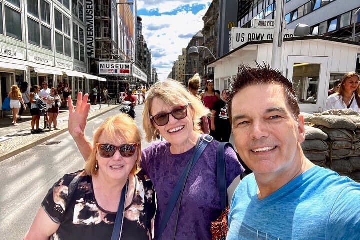 Tour en taxi de bienvenida/despedida + traslado en Berlín — foto 3