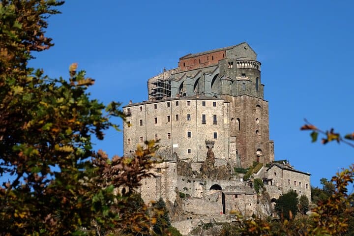 Tour privado de medio día a la Sacra di San Michele desde Turín — foto 3