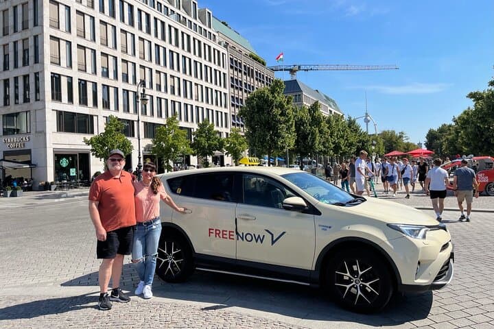 Tour en taxi de bienvenida/despedida + traslado en Berlín — foto 5