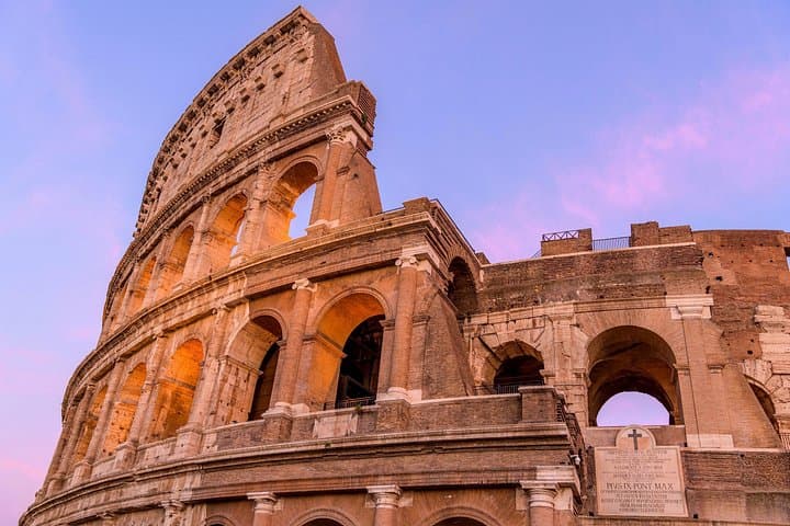 Visita Guiada al Coliseo por la Tarde con Acceso Opcional al Piso de la Arena — foto 2